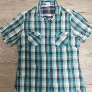 Gently used Marmot poplin shirt size small